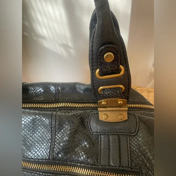 •VINTAGE • LOCKHEART Snake Embossed Shoulder Bag - Picture 5 of 13